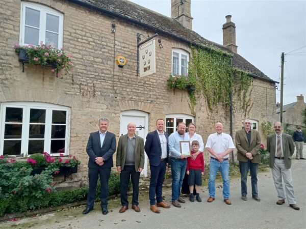 Matthew Thompson & Emma Freeman